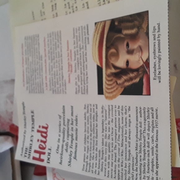 Shirley Temple "Heidi" Doll from Danbury Mint., Silver Screen Dolls - Picture 9 of 11